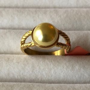 Simulated Golden Pearl Ring